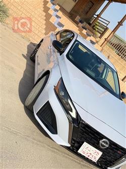 نيسان ألتيما